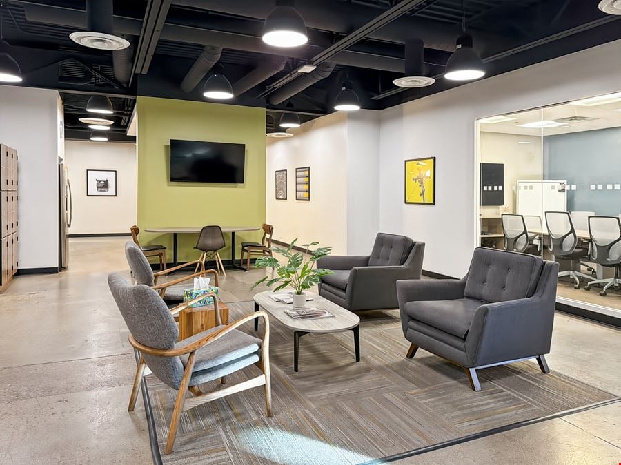 Regus - Phoenix - The Peak