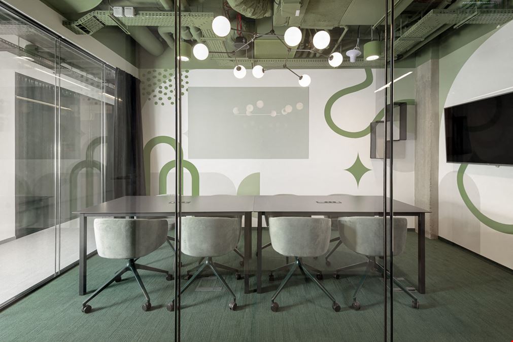 City Space - Face2Face