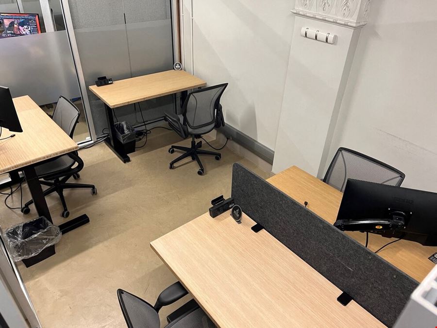 4 Person Suite