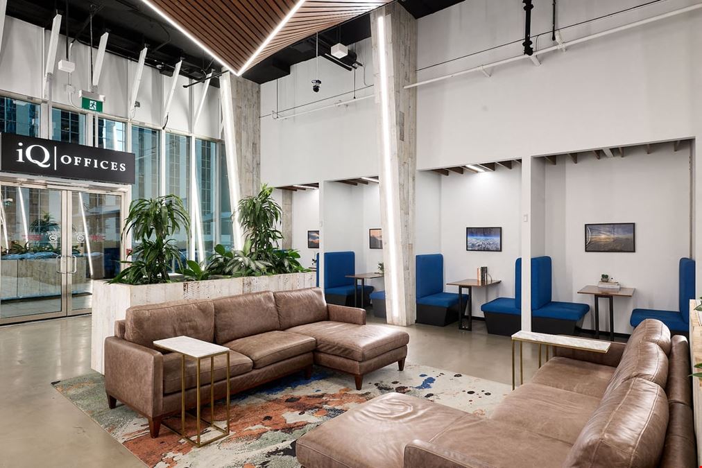 IQ Offices - – 150 King Street West