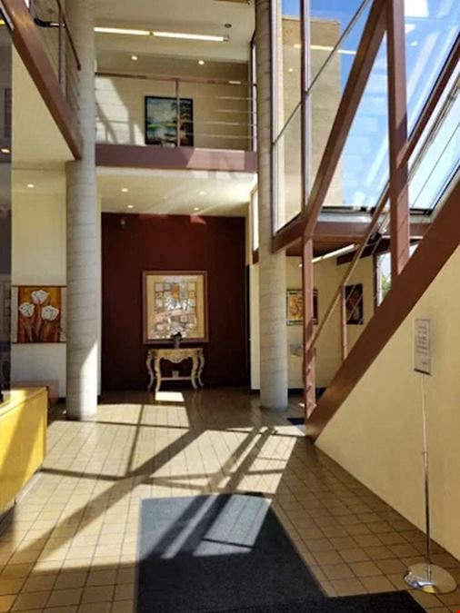 517 North Mountain Avenue