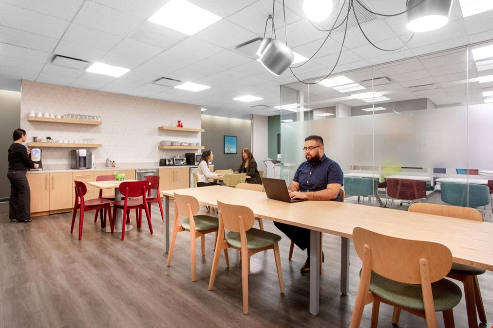 IL, Chicago - 401 North Michigan