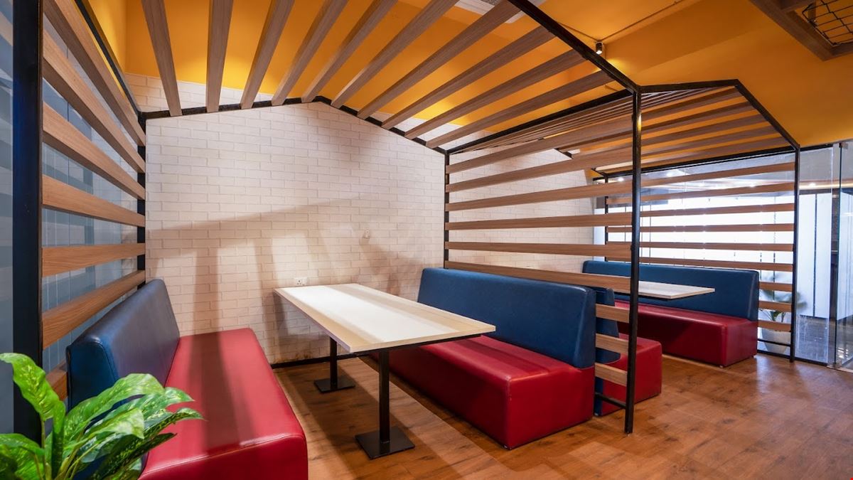 The Address - Iconic, Shyamal