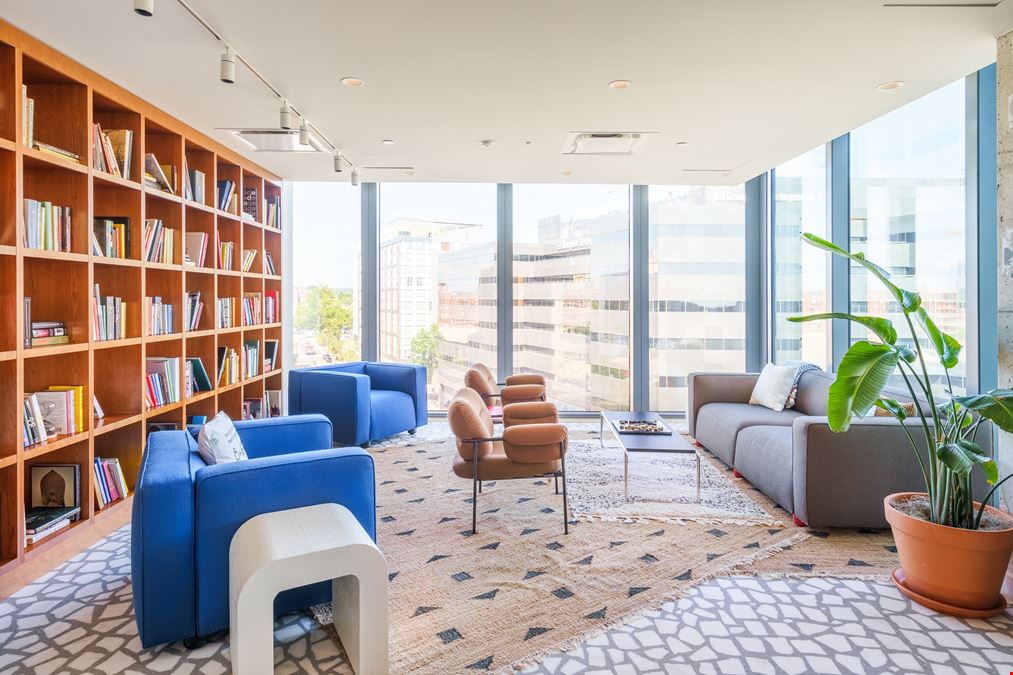 200 Massachusetts Ave NW