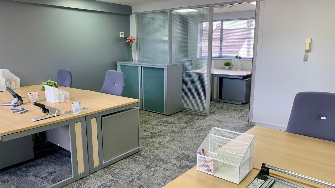 Dexter Serviced Offices  - Southbridge House