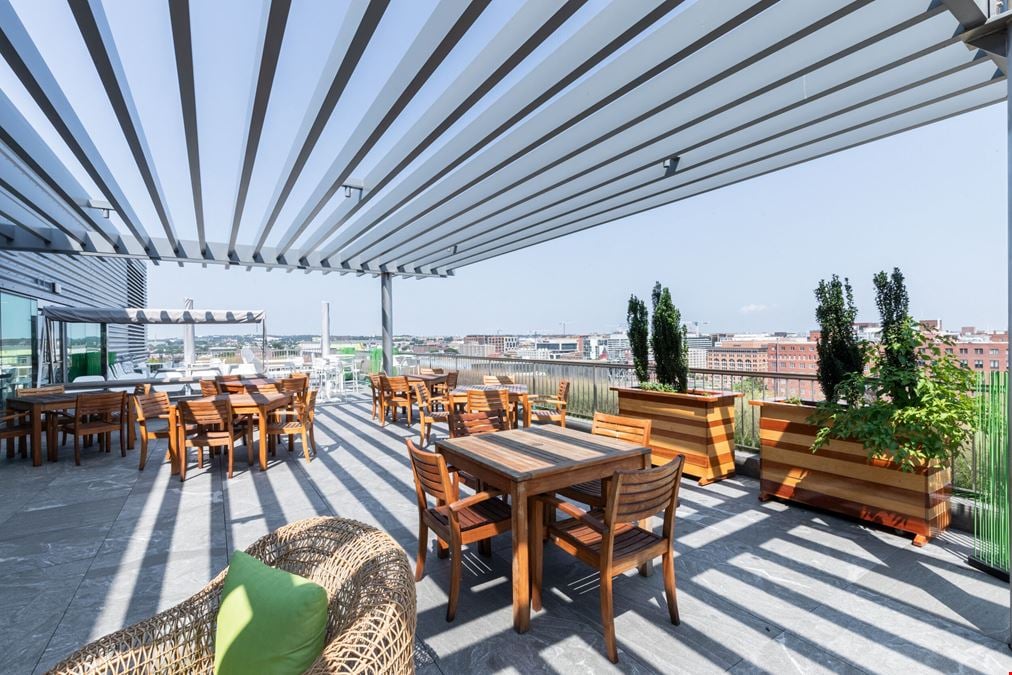 200 Massachusetts Ave NW