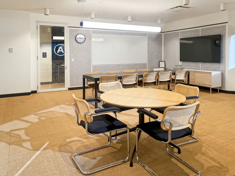 UT, Salt Lake City - 250 E 200 S