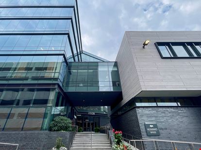 NC, Raleigh - Spaces Crabtree Terrace