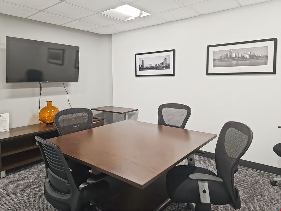 Regus - Windsor - 360 Bloomfield