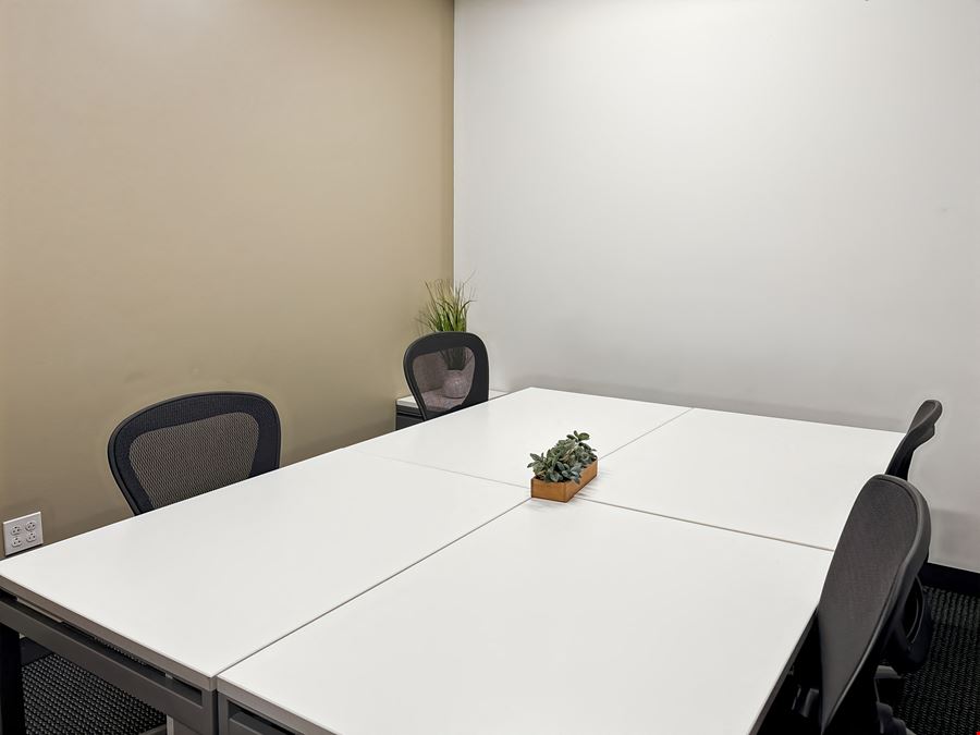 CA, Solana Beach - Solana Beach Corporate