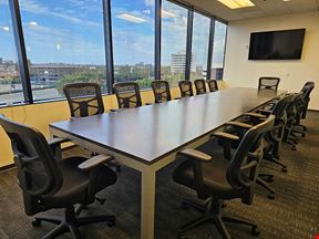 14 Person Meeting Room