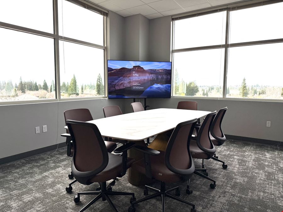 Lake Meeting Room