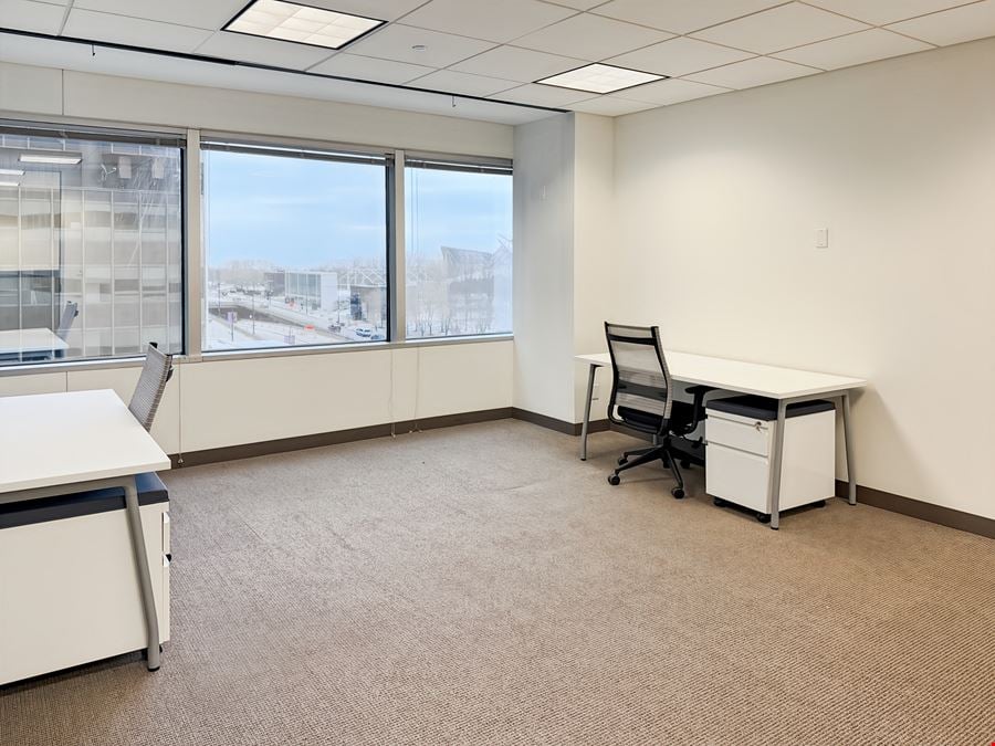 Regus - Chicago - 150 N Michigan