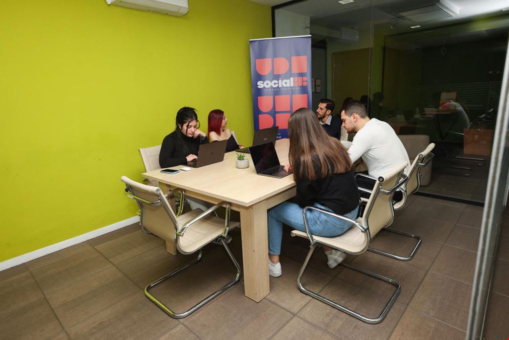 Social Hub Tirana