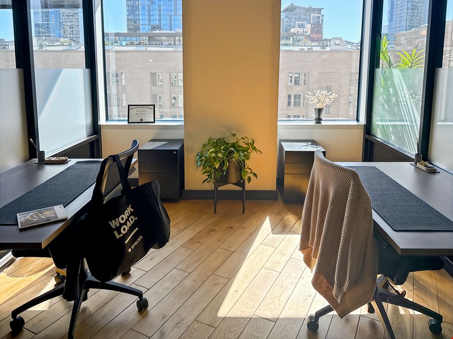 WA, Seattle-  1601 5th Avenue