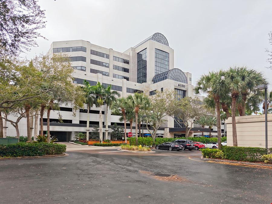 Regus - Palm Beach Gardens – Financial District