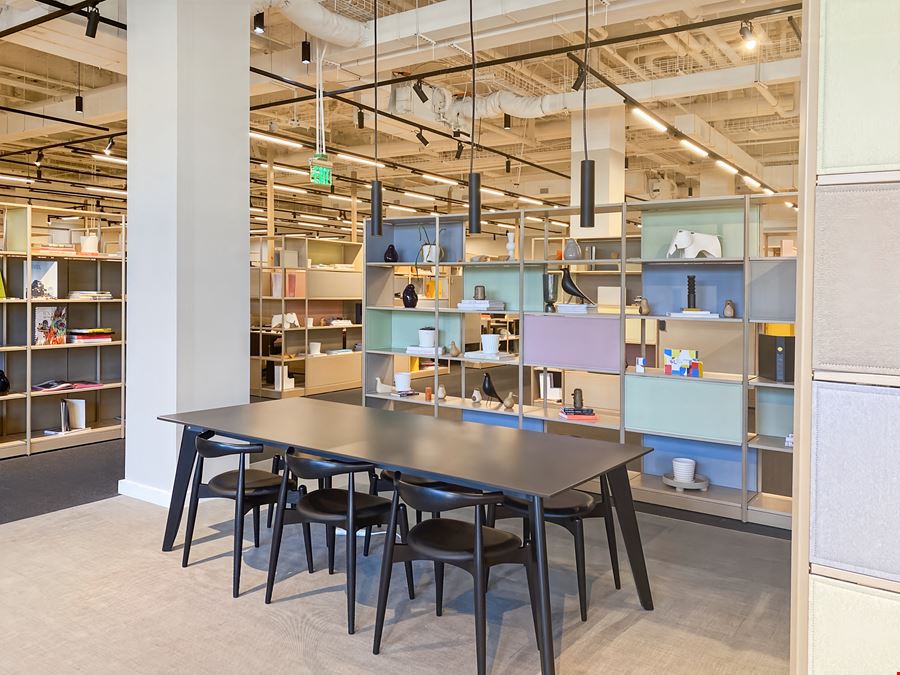 LA, Baton Rouge - 10202 Perkins Rowe