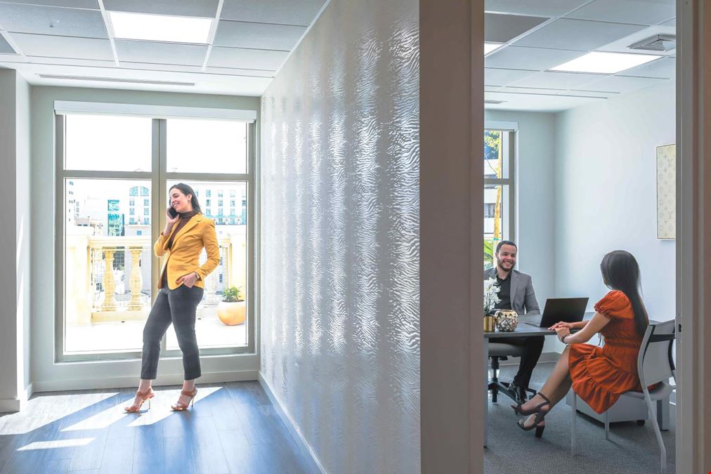 Quest Workspaces - Alhambra Plaza