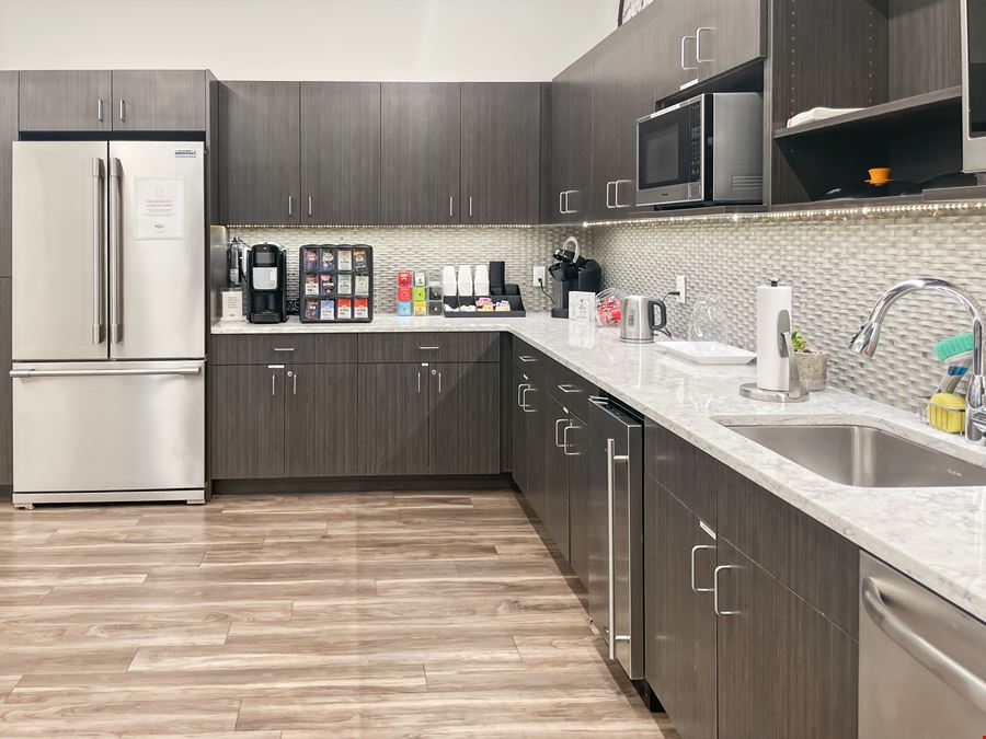 MD, Bethesda - Sangamore Rd