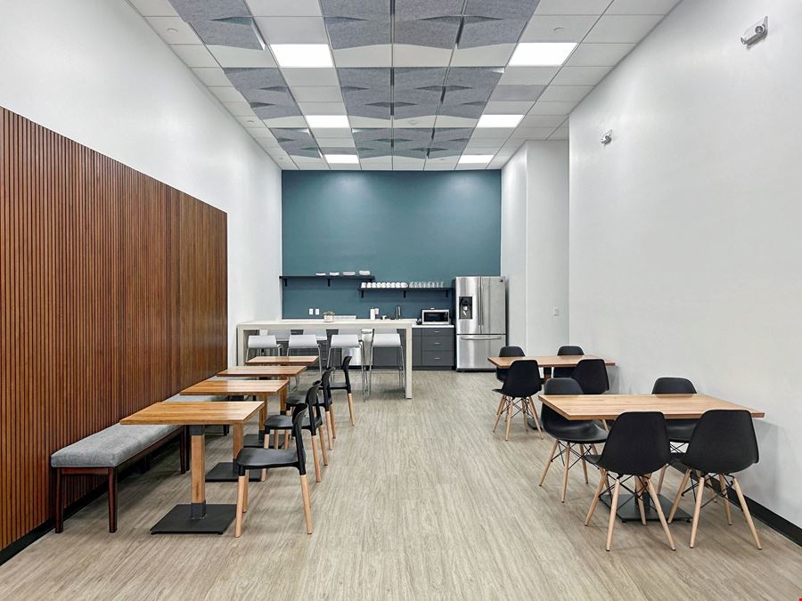 CA, Danville - Railroad Ave