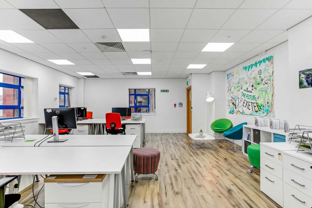 Venaspace - The Mount