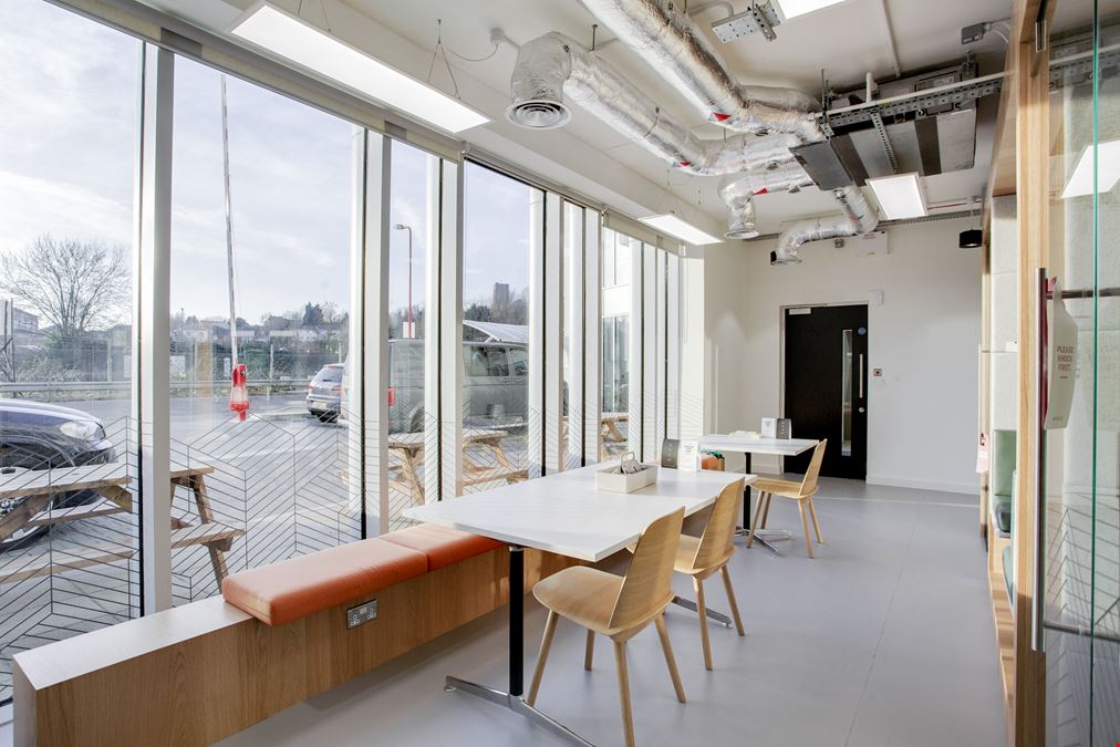 Spaces - Station View