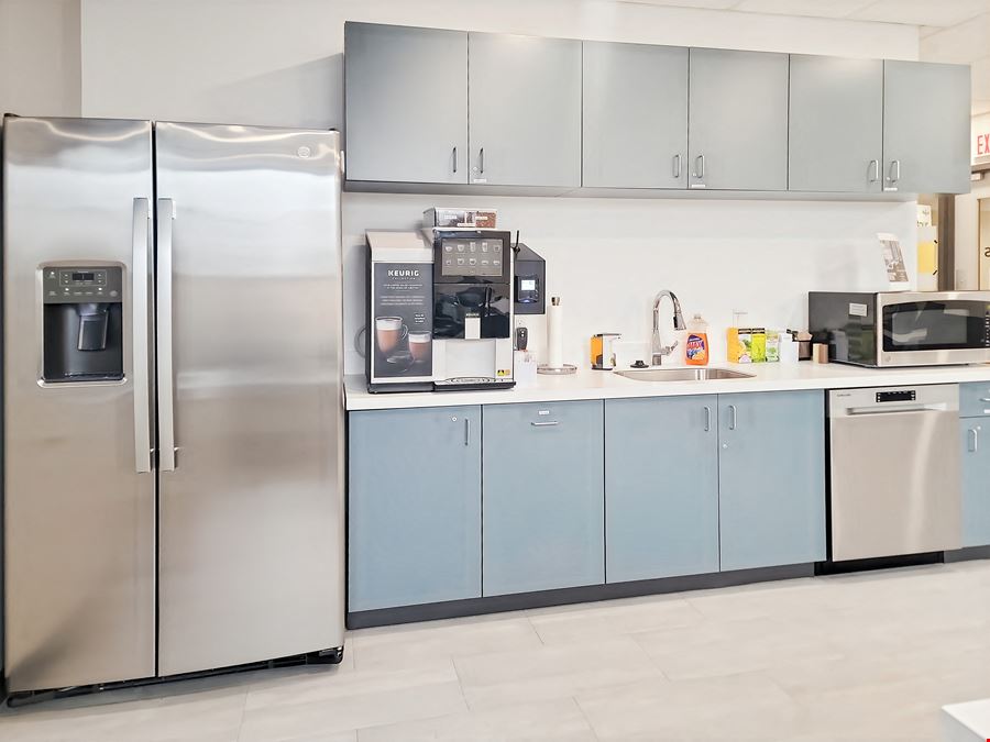 WI, Greenfield - S 76th Street