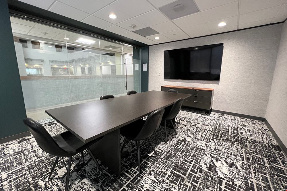 7322-7324 Southwest Freeway