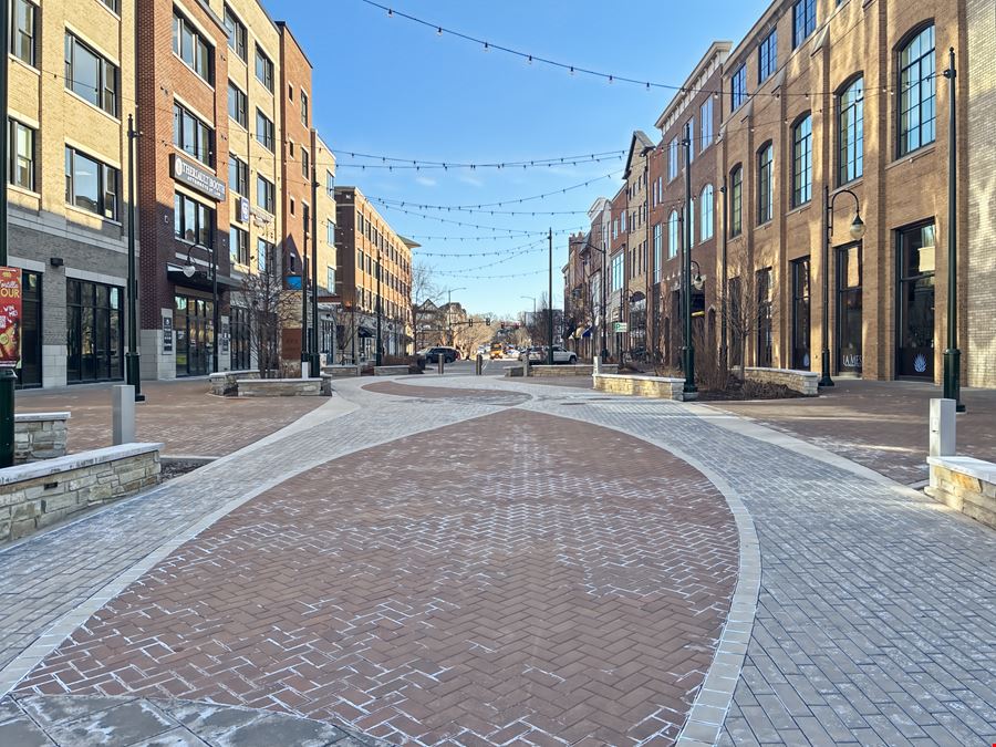 Regus - St Charles - The Plaza