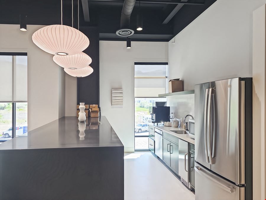 Regus - Farmington - N 1525 West