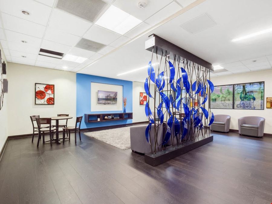 YourOffice - SouthPark (Charlotte, NC)