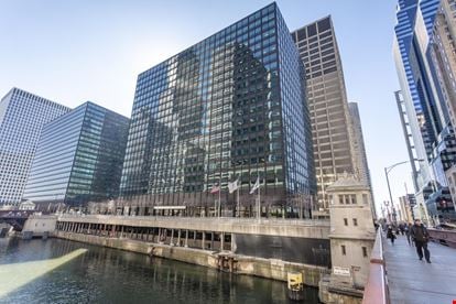 Riverside Plaza Center