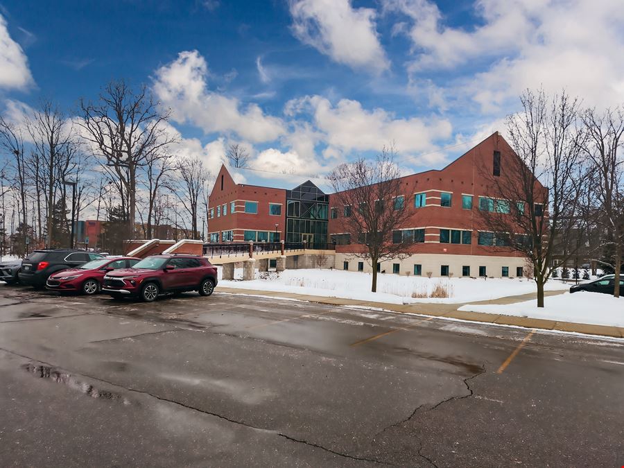HQ - East Lansing – Lake