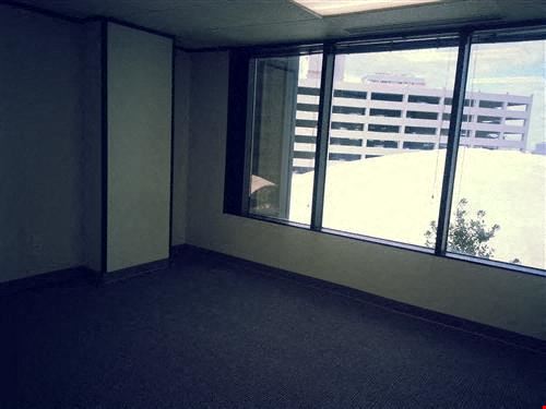 7322-7324 Southwest Freeway