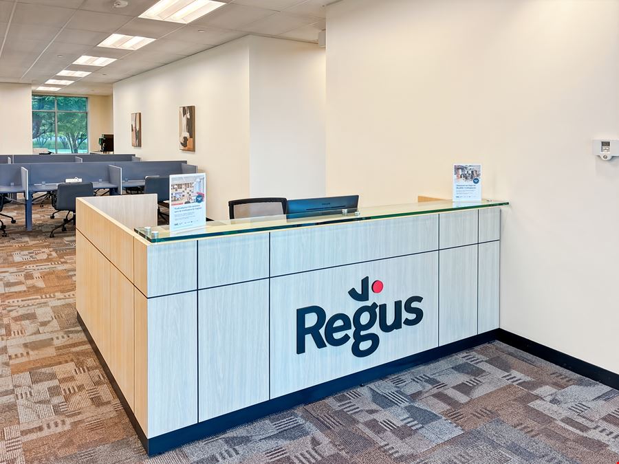 IL, Hoffman Estates - Prairie Stone Pkwy