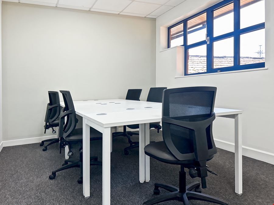 Regus - Enterprise Way