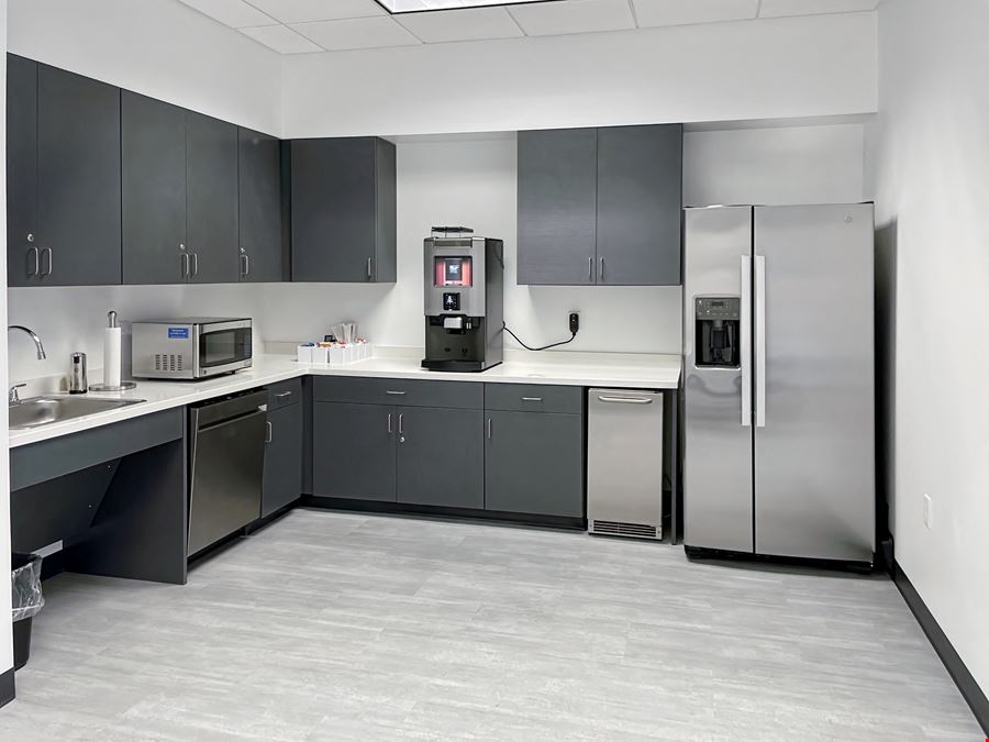 KY, Hebron - Litton Lane