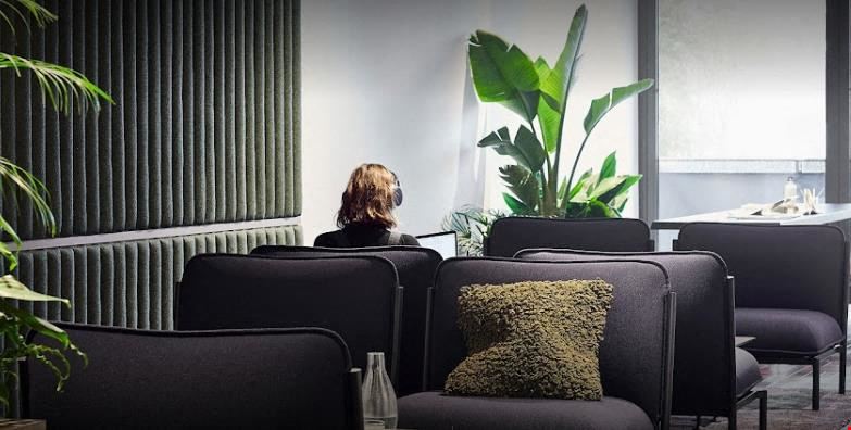 Fora - 1 Lyric Square