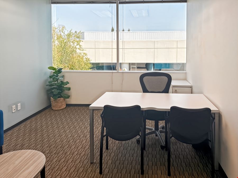 CA, Roseville - Douglas Blvd