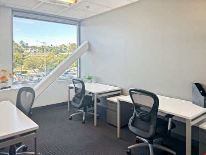 Regus - Solana Beach - Corporate