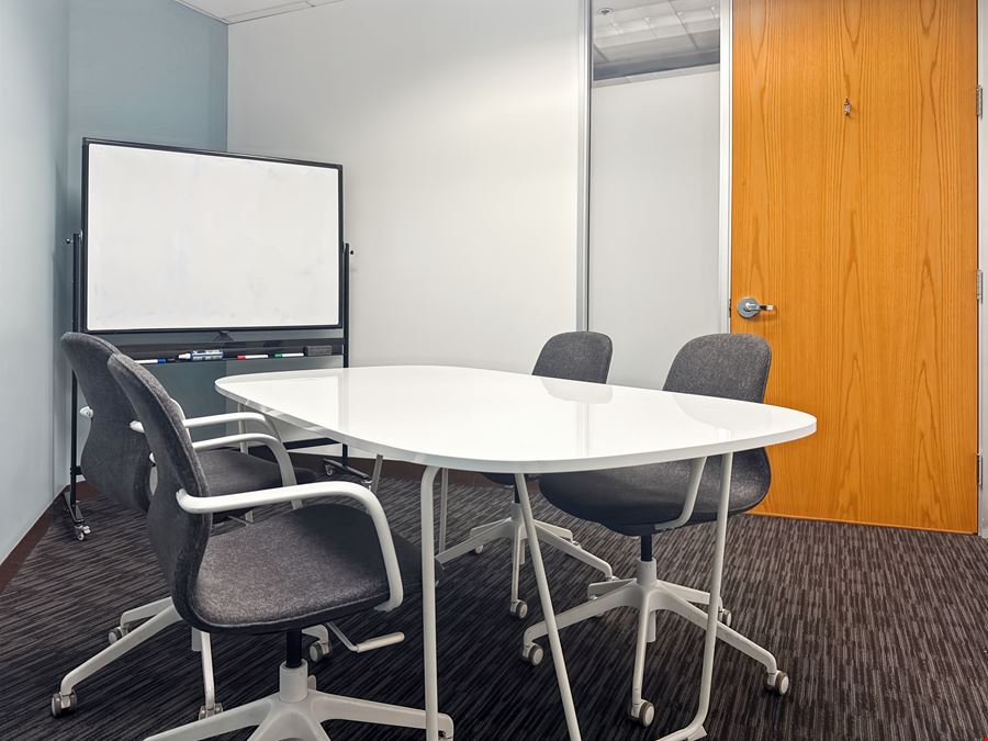 CA, Los Angeles - 12100 Wilshire Blvd