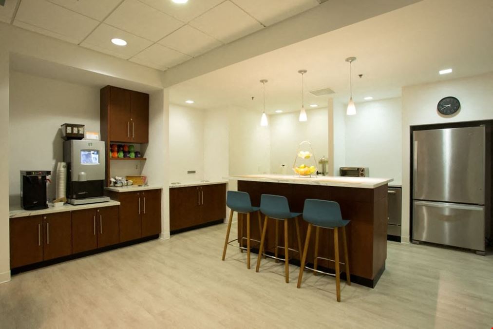 Carr Workplaces - Laguna Niguel