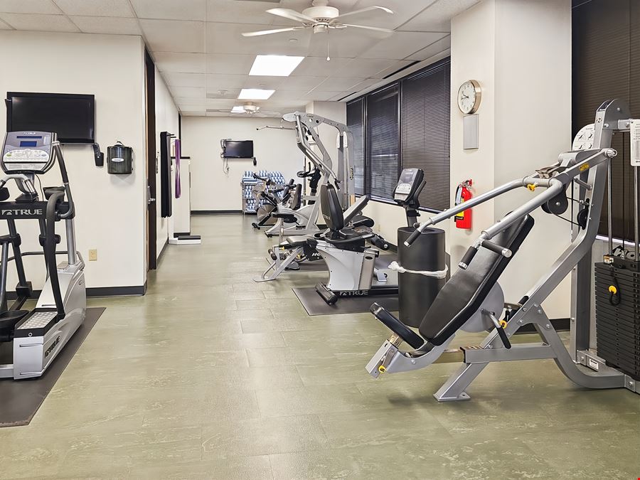 Regus - San Antonio - One Riverwalk Place