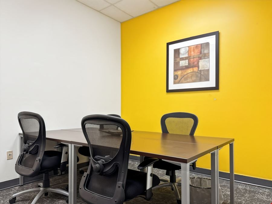 Regus - Huntsville - Cummings Research Park