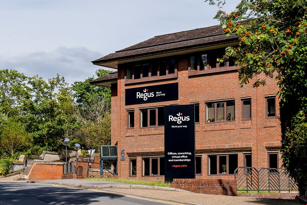 Tunbridge Wells, Pluto House