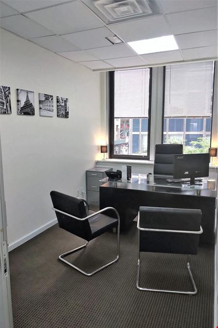 Window Office 312