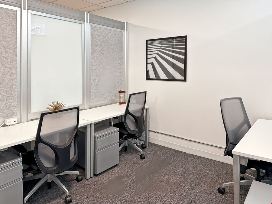 CA, Oakland - Spaces Jack London Square