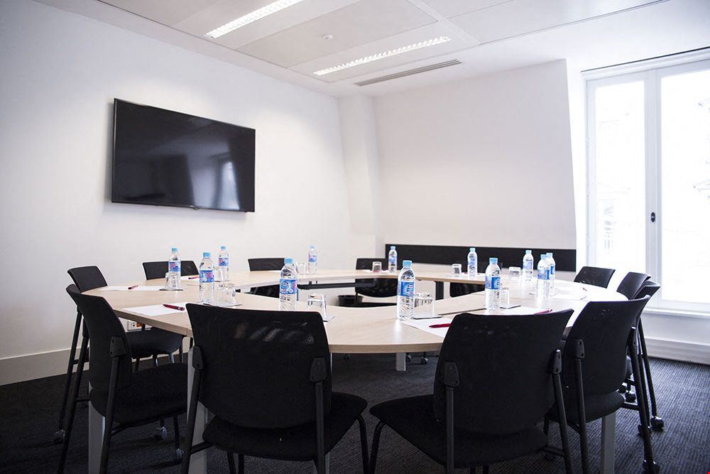 Baya Axess - Paris Scribe Haussmann Business Center