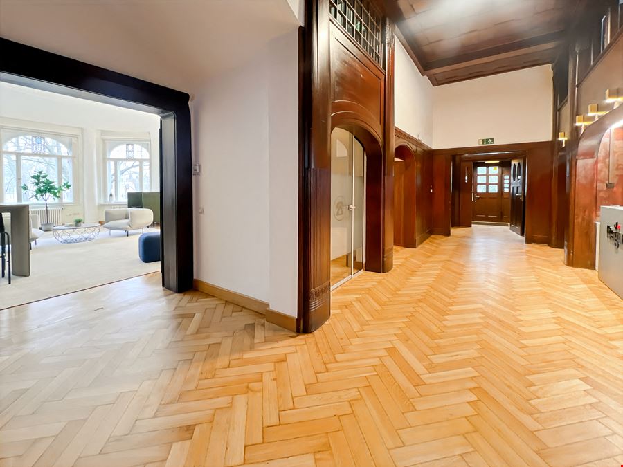 Regus - Villa Grumbt