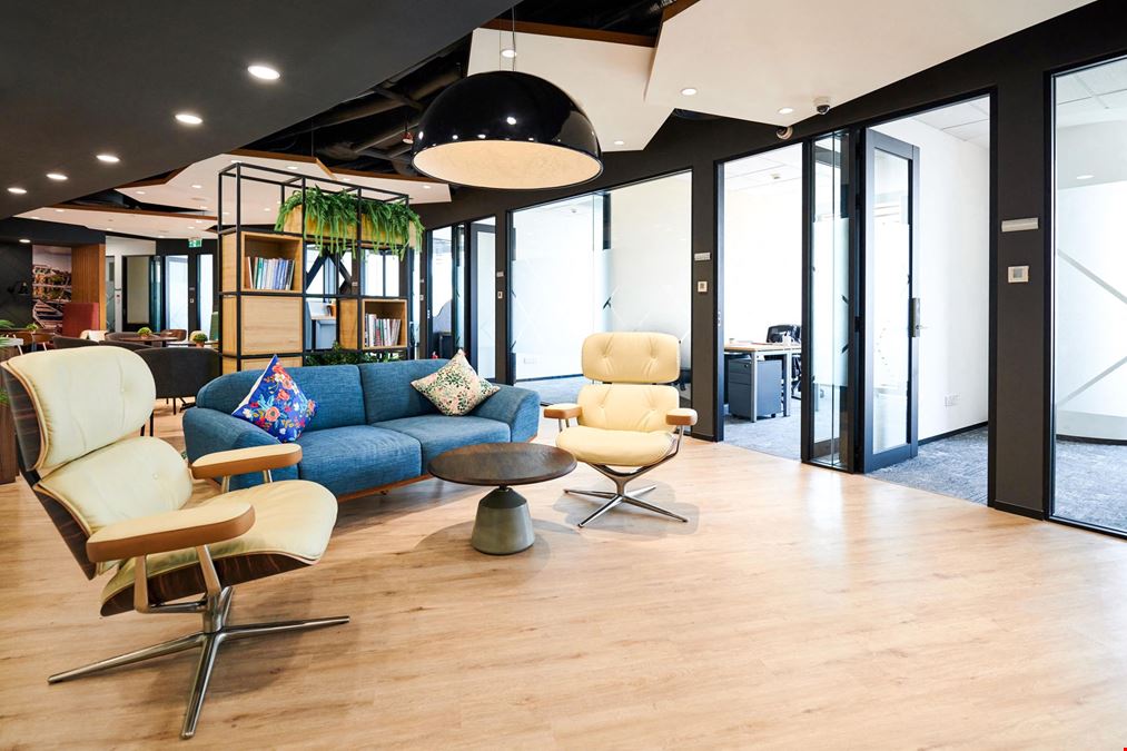 Compass Offices - Bitexco Financial Tower